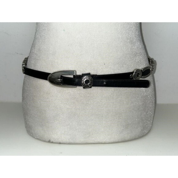 Vintage Womens Genuine Leather Black  Southwestern Silver Concho Belt 29\